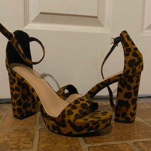 Chunky heels